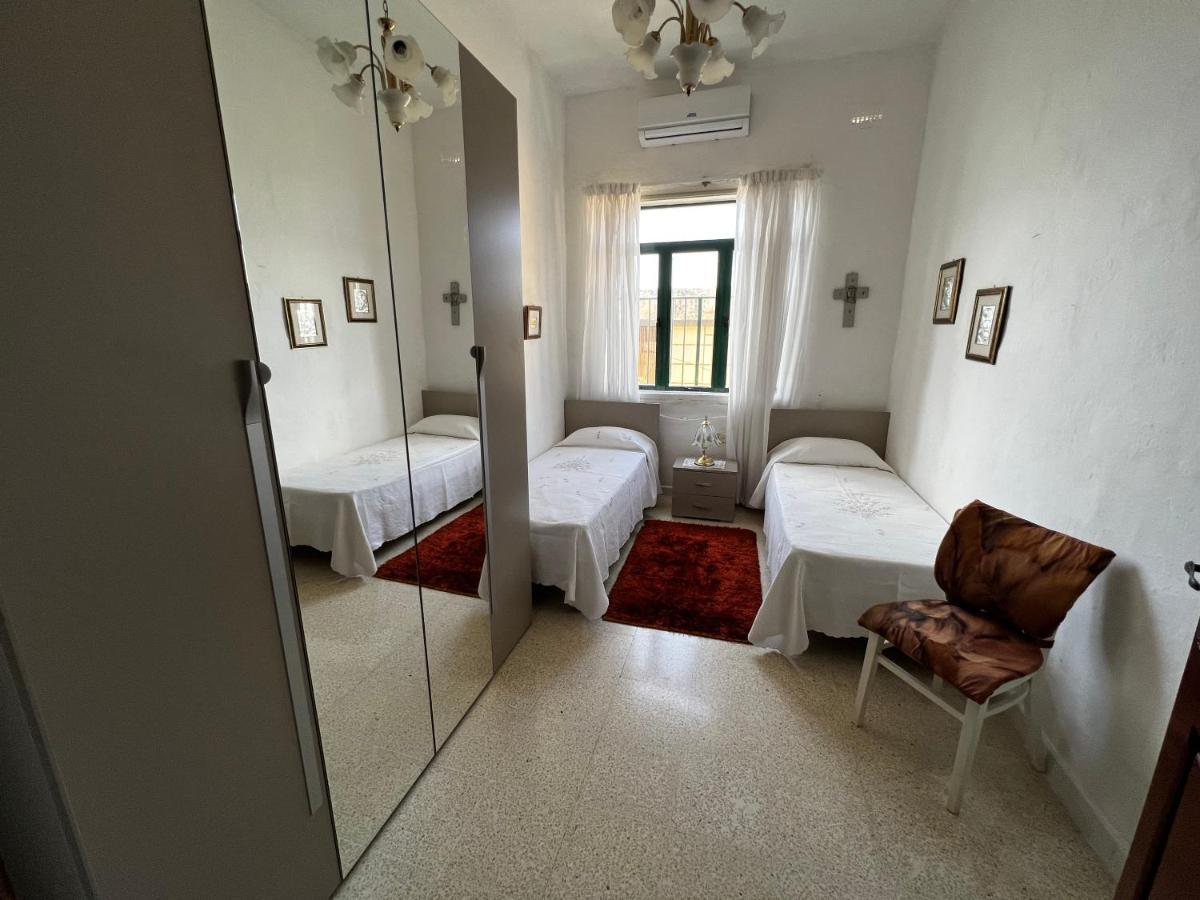 Superb 3 Bedroom Apartment In Valletta Luaran gambar
